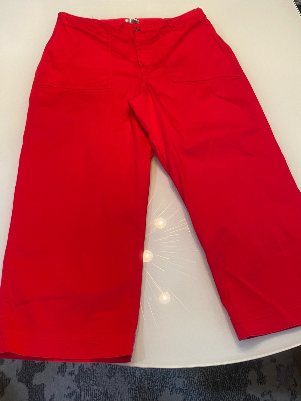 Chico's Red Stretch Cotton Capri Crop Utility Cargo Pants Zip Pockets Size 2